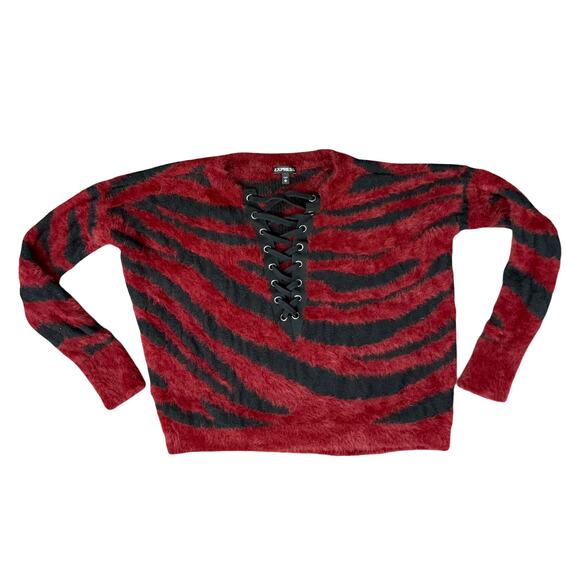 Express Red Black Tiger Stripe Lace Up V-Neck Fuzzy Eyelash Crop Sweater Size XS - Picture 5 of 9